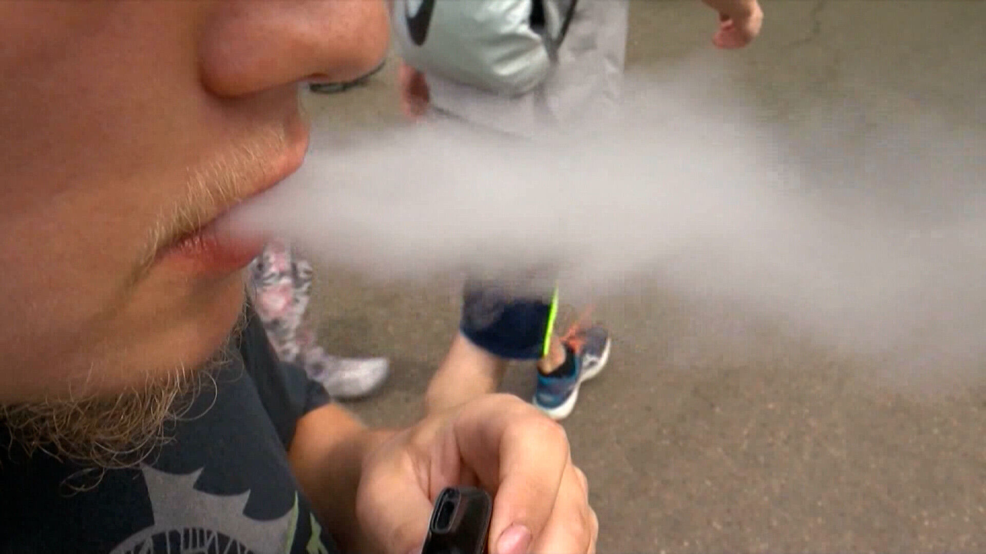 More adolescent e cigarette users report vaping within five