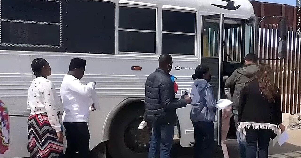 NJ mayor says buses of migrants bound for NY are being dropped off at NJ train stations - Vimarsana News