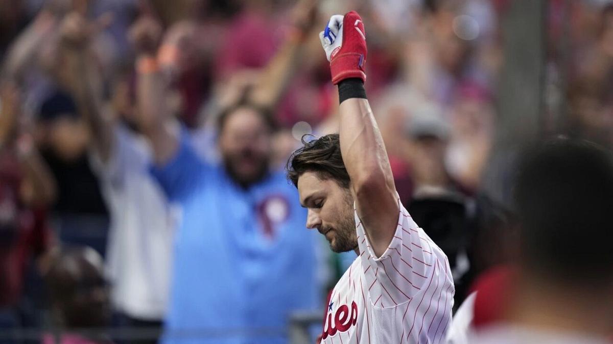 Trea Turner responds to standing-O from Phillies fans amid struggles