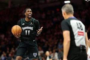 NBA fines T-Wolves center Reid $50,000 for ripping refs