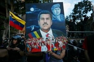 'Free our president', Maduro supporters demand at rally