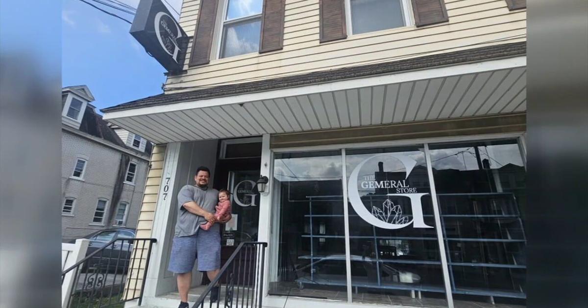 Community stands behind Bethlehem gem and mineral shop damaged by fire