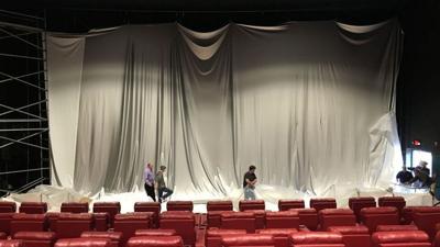 Fox Theatres Goes To Extreme With Massive Movie Screen Berks
