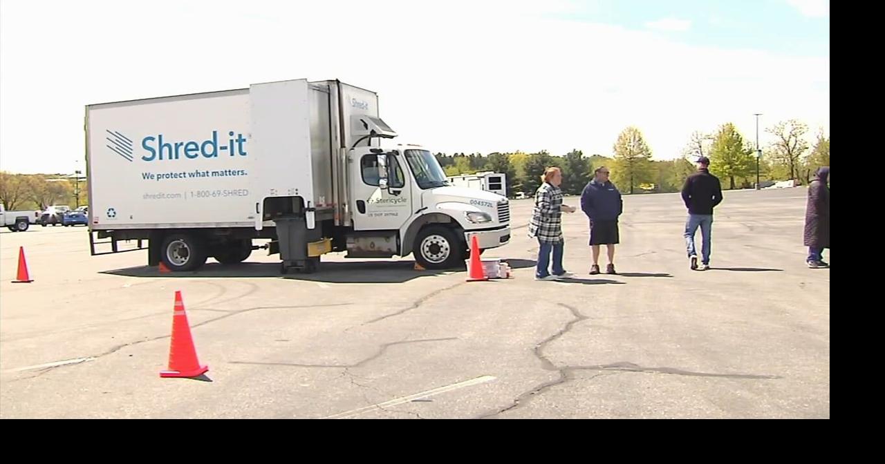 Cabela's hosts free shredding event to protect residents' private information