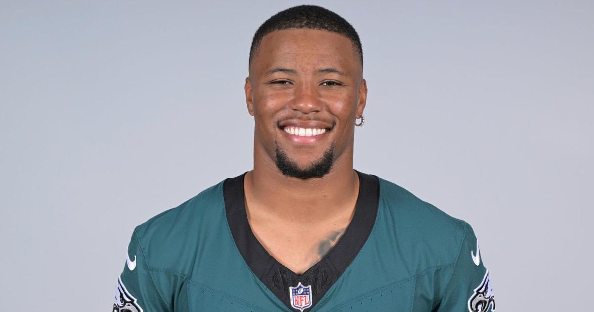 Saquon Barkley y St. Luke's se unen para ayudar a la Fundación AthLife a apoyar a los estudiantes-atletas.