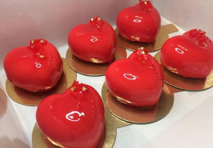'Delicious works of art' Seasoned pastry chef opens European bakery in