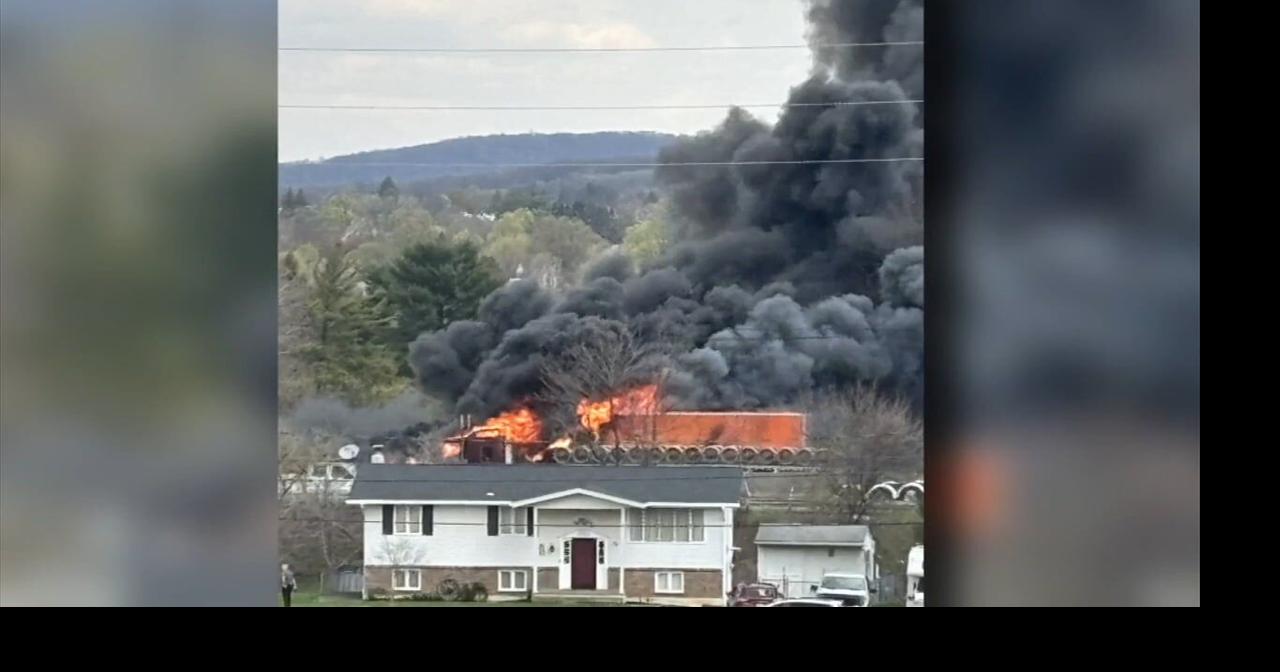 Fiery crash involving 2 tractor trailers on Northeast Extension closes ...