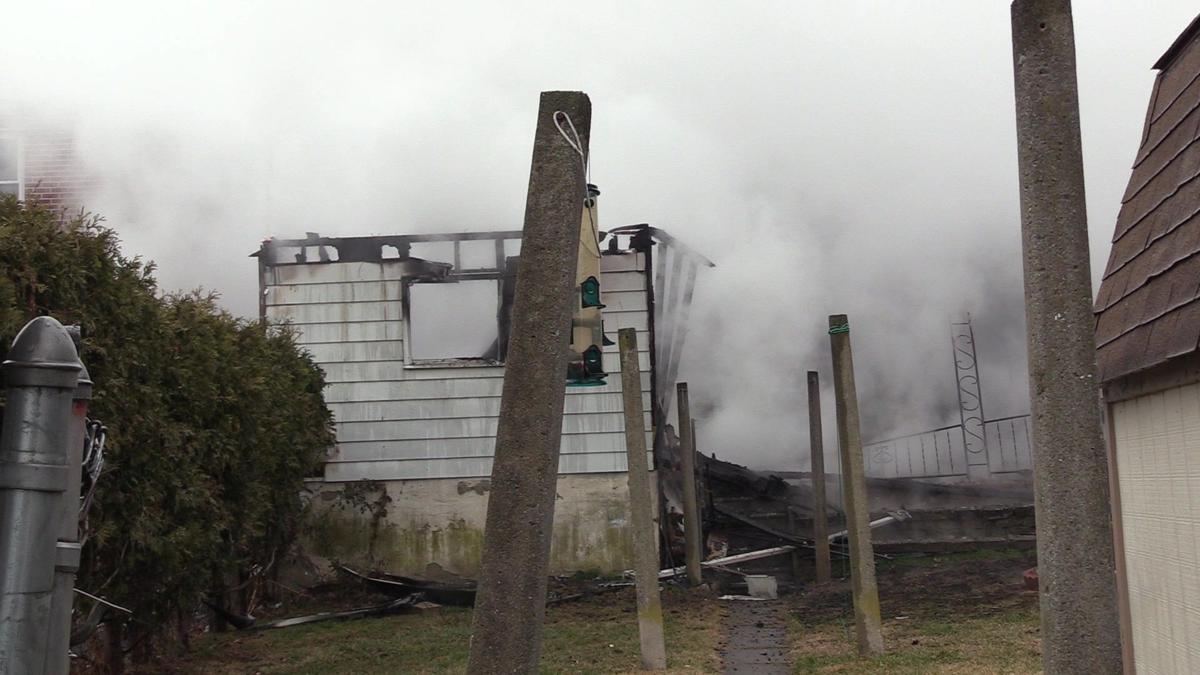 PHOTOS Fire destroys home in Bath