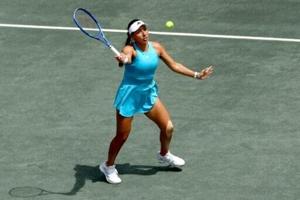 Resilient Pegula reaches WTA Charleston quarters with tiebreak win