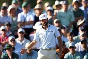 Saturday charge has Young in sight of first major title at Masters
