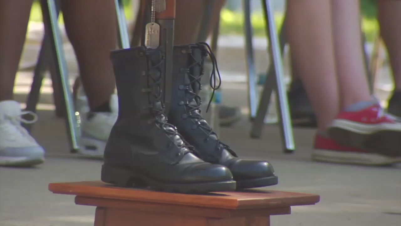 steel toe air force ones