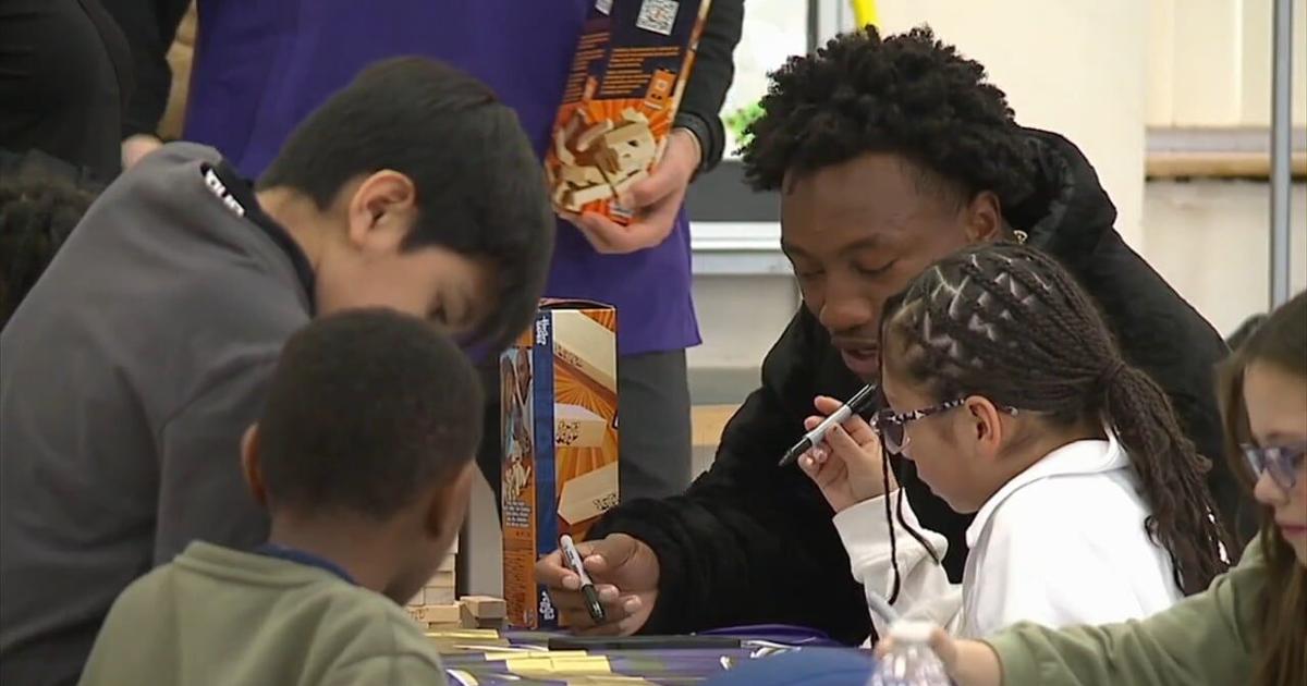 Ravens Players Teach Kids Financial Skills - finance news