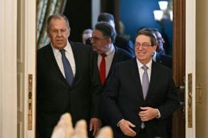Russia, Cuba slam US in Moscow show of solidarity