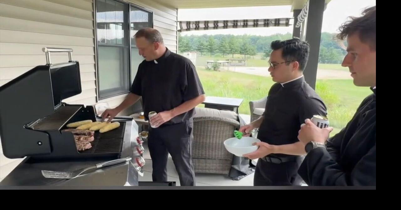 Cooks With Collars Campaign returns to raise money for churches in Allentown Dioceses