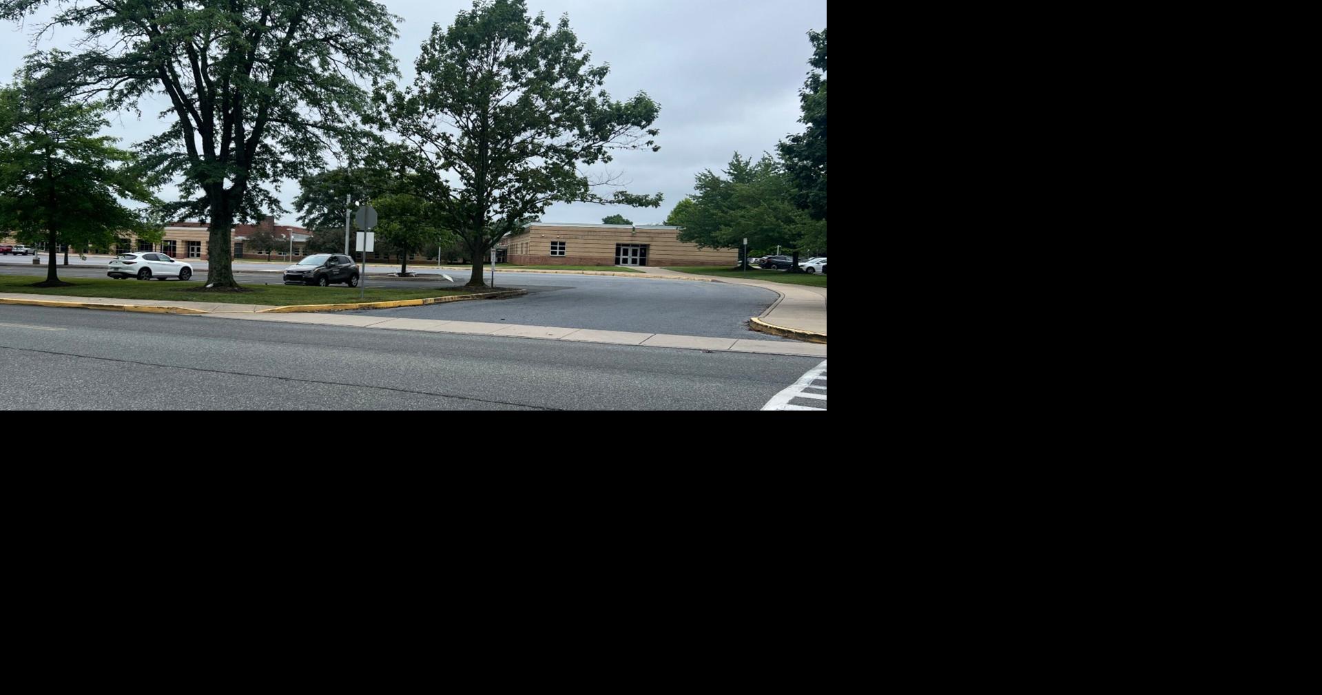 East Penn school board hears deficit projections, tables vote on iPads