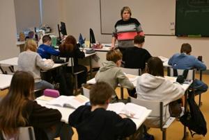 As Estonia schools phase out Russian, many families struggle
