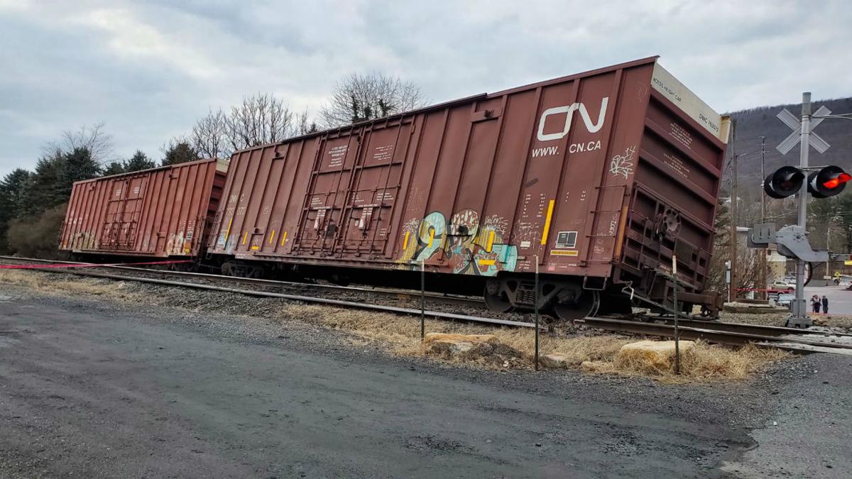 Train Derailment Leaves Big Mess In Carbon County Poconos And