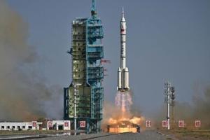 Moon race: how China is challenging the US