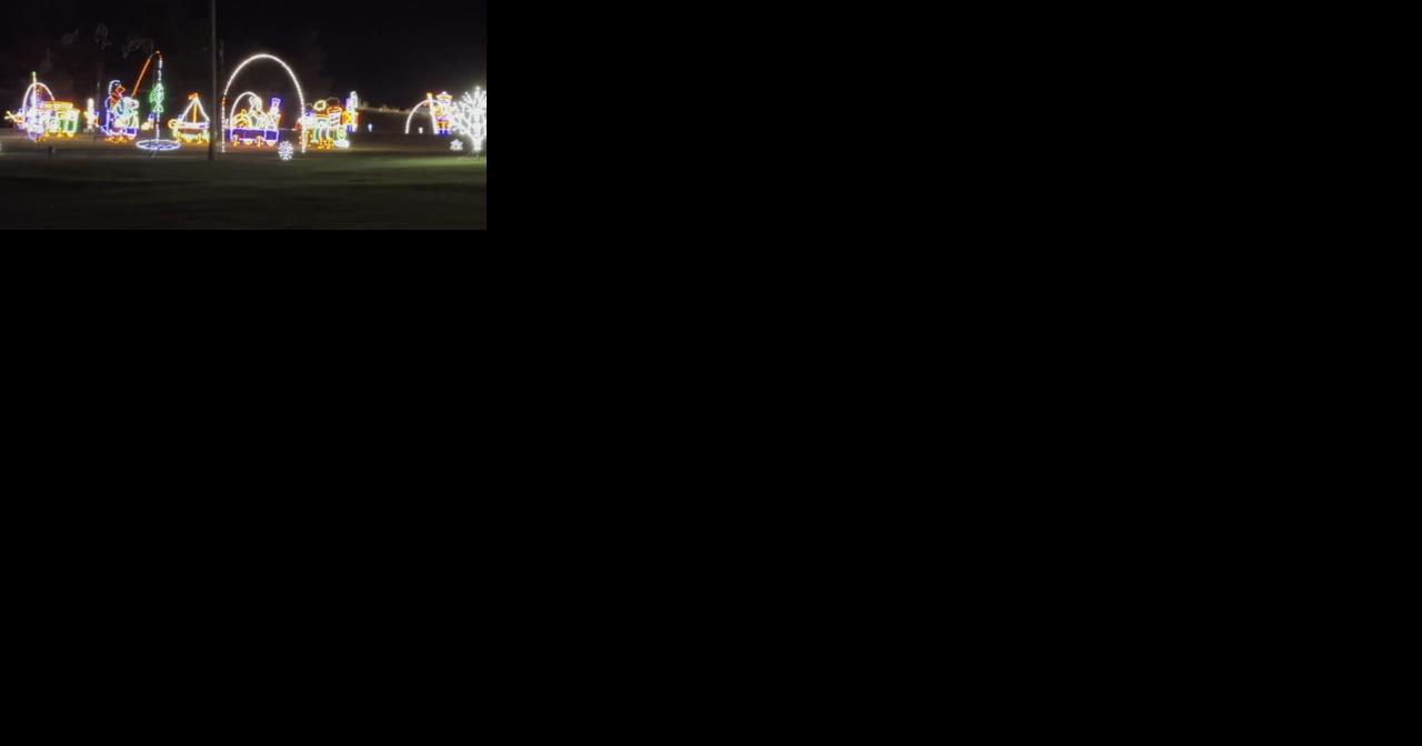 'Lights in the Parkway' light up for 27th year - Vimarsana News