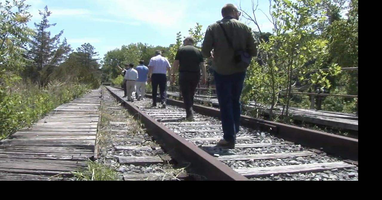 Easton lands $1.2M in state grants to buy land for upcoming Highline Trail