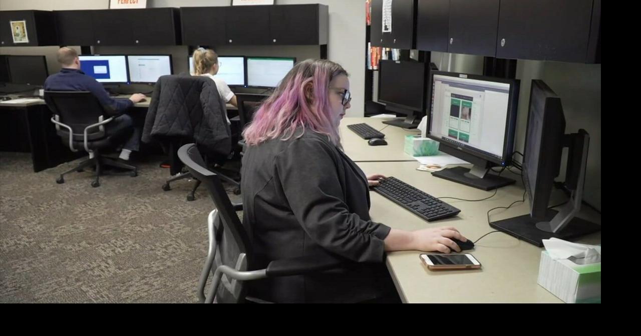 Job hopping: Career boost or risky move?