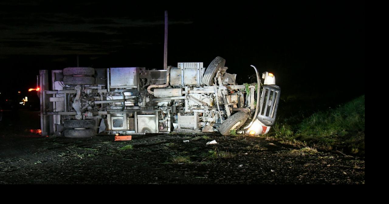 Truck hits deer on Route 443 in West Penn | News | wfmz.com