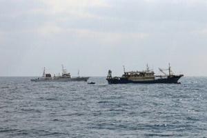 Japan seizes Chinese fishing vessel, arrests captain