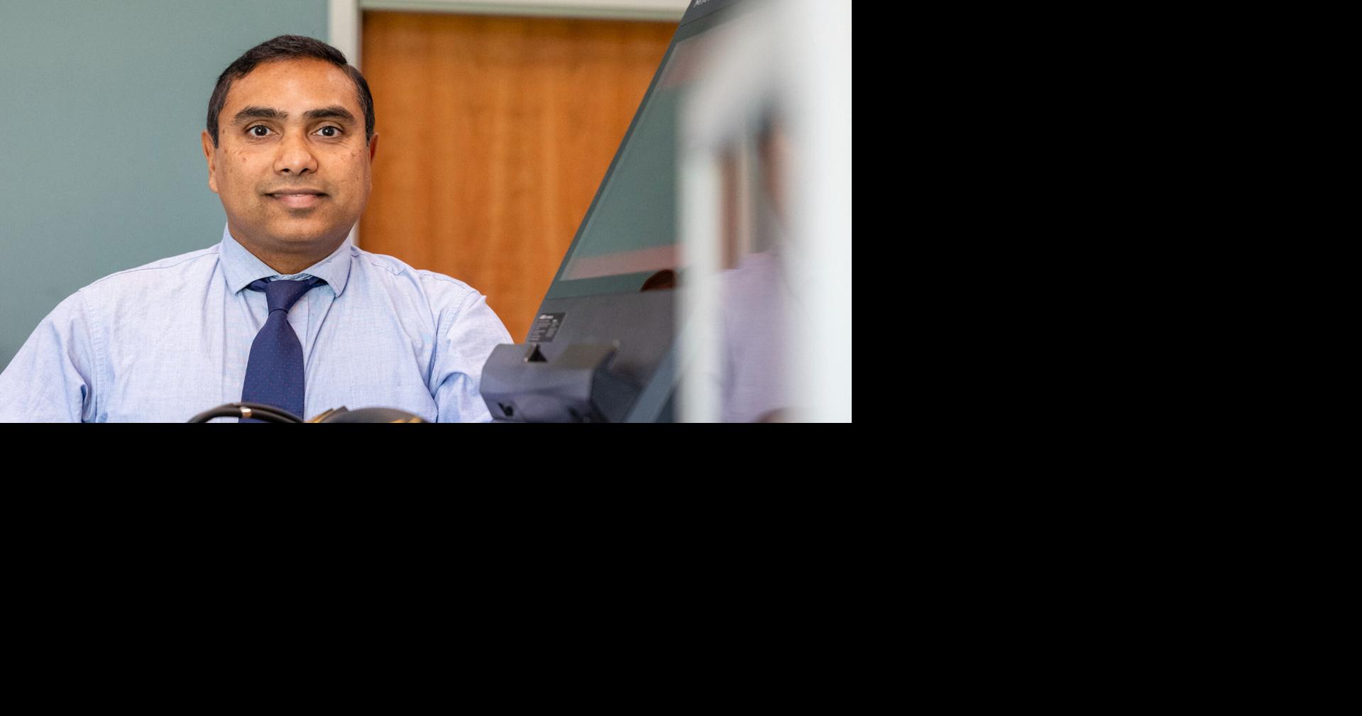 Berks professor receives Keynote Speaker Award for talk on wearable fitness technology