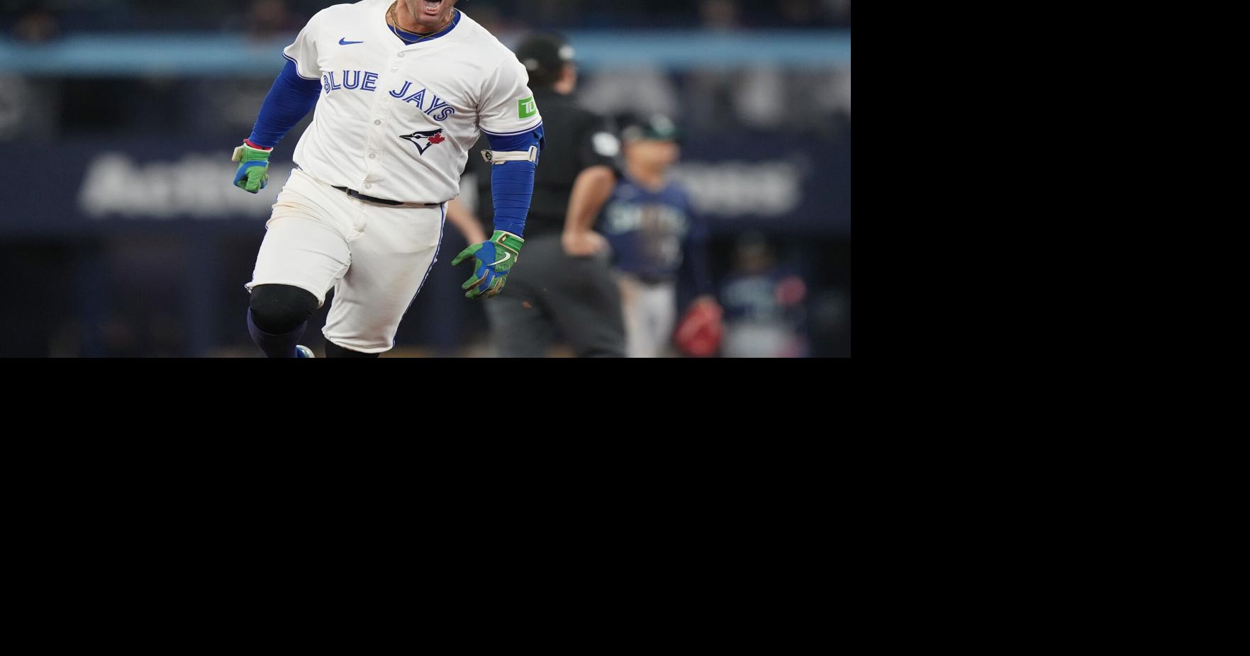 World Series will open in Toronto after George Springer's HR gives Blue Jays win over Seattle