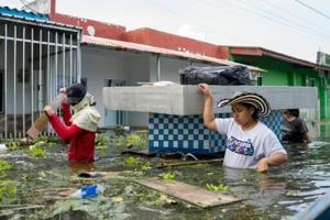 'We've lost everything': Colombia floods kill 22