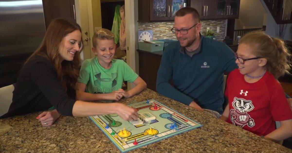 Family analog summer: From screen time to real time