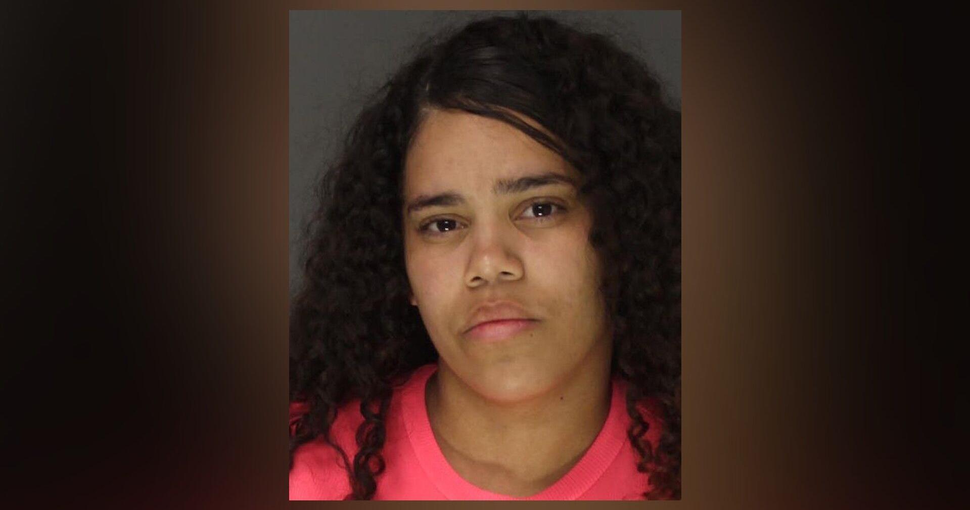 Police: Reading woman nearly severs man's hands during machete attack - Vimarsana News