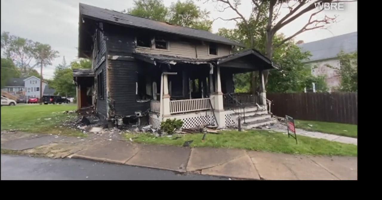 Flames engulf home in Stroudsburg | Poconos and Coal Region | wfmz.com