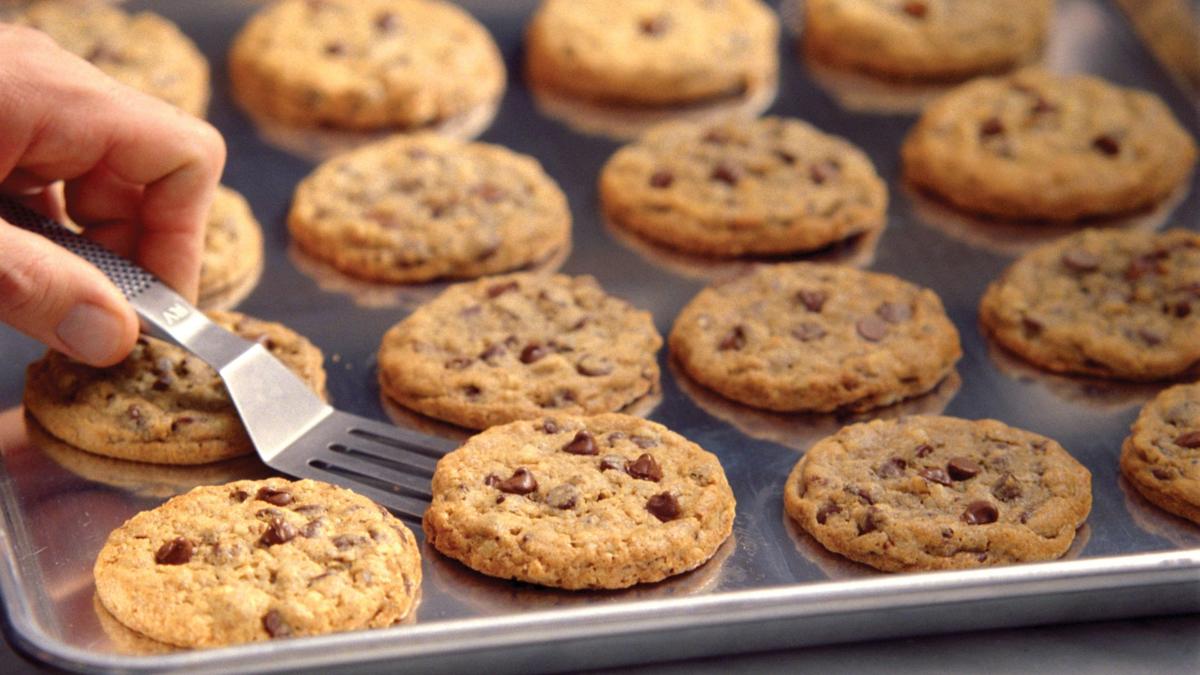 Doubletree Reveals Famous Chocolate Chip Cookie Recipe Coronavirus Info Center Wfmz Com