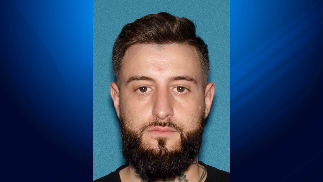 New Jersey authorities seek man accused of attempted murder