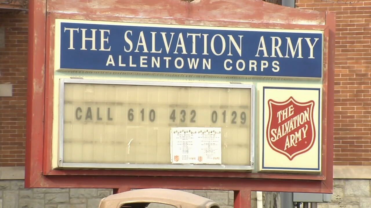 WFMZ, Lehigh Valley Phantoms Drop Off Coats At The Salvation Army ...