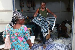 Ghana rallies round traditional tunic after foreign mockery