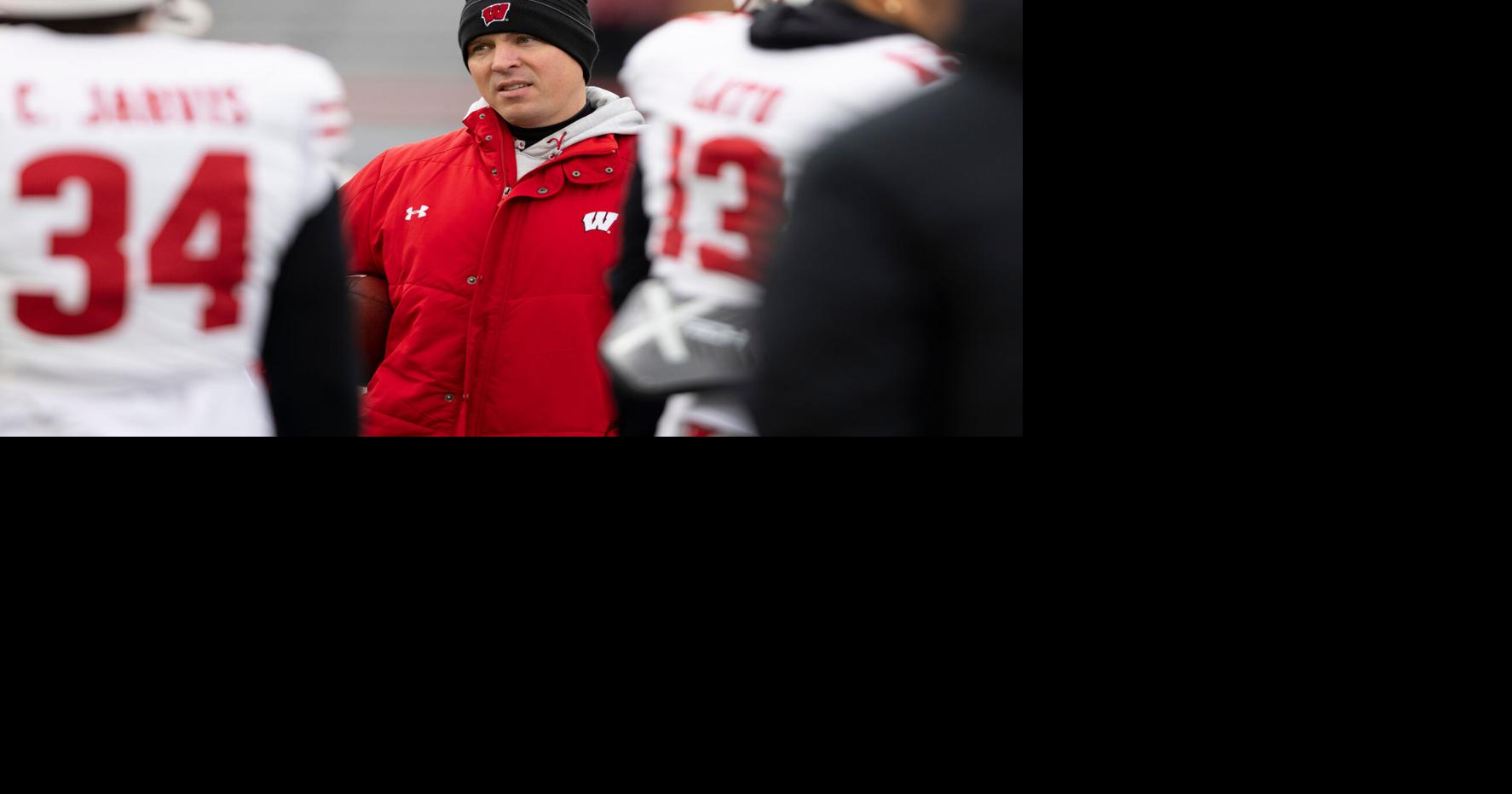 New Bills coach Brady fills defensive coordinator job by hiring Leonhard