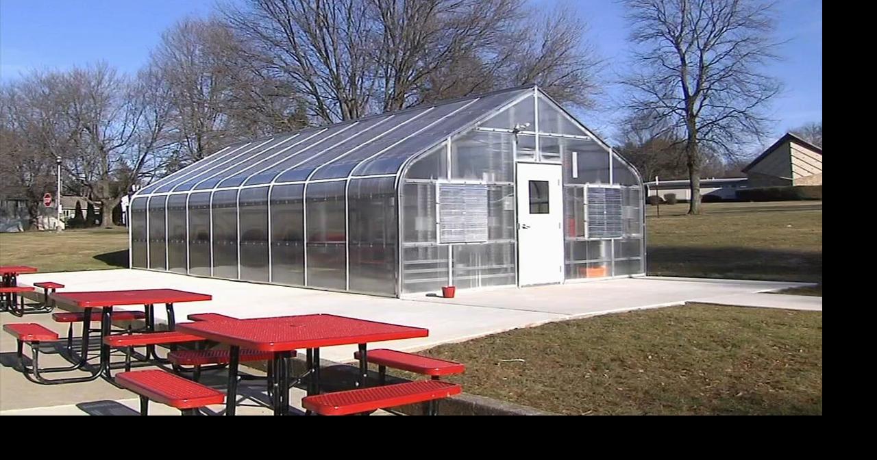 Food grown at greenhouse at Allentown school to go to local shelters