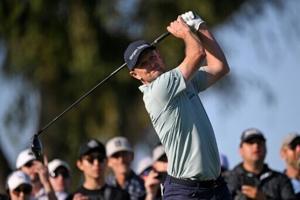 Rose leads at Torrey Pines as Koepka makes PGA Tour return