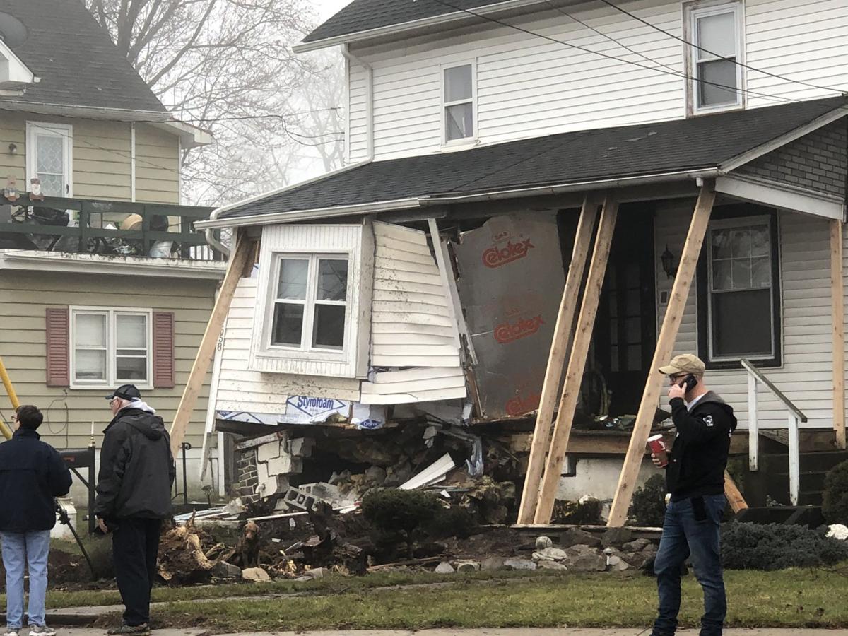 The Whole House Shook Tractor Trailer Slams Into Quakertown Home Southeastern Pennsylvania Wfmz Com