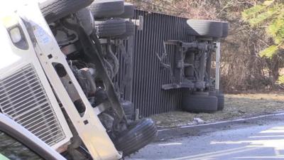 Tractor Trailer Overturns In Upper Macungie Township Lehigh Valley Regional News Wfmz Com