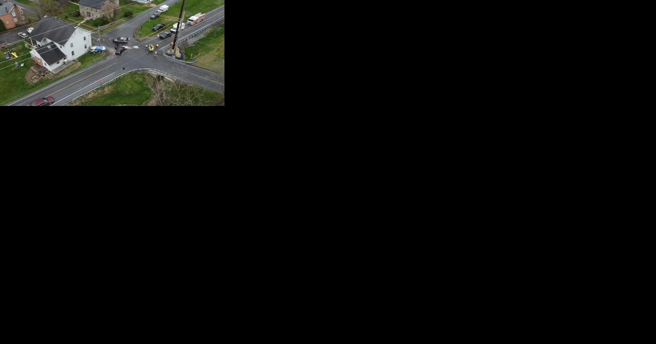 Coroner called to 2-vehicle crash in Lynn Twp. - Vimarsana News