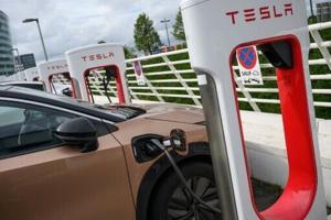 Questions about Tesla spending binge ahead of earnings