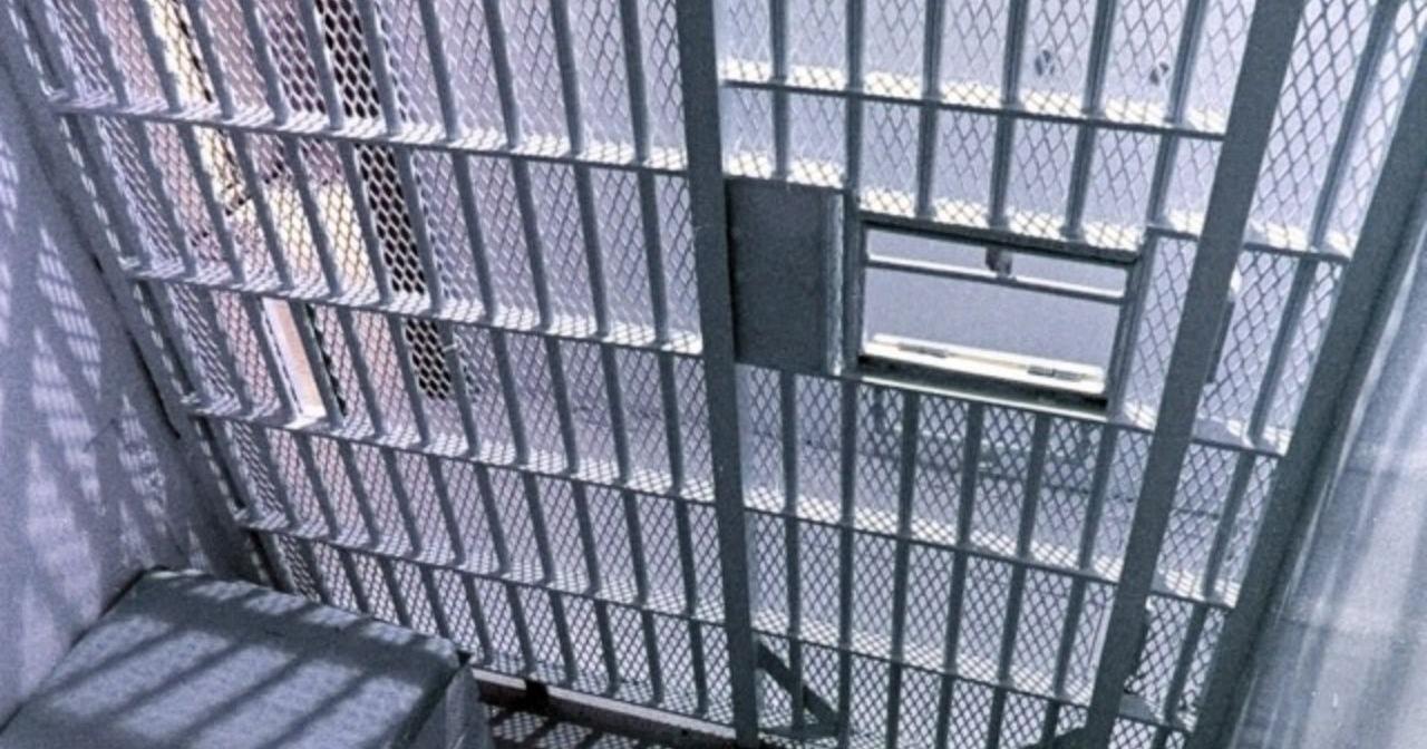 Medical assistant smuggled meth, cell phone to 2 Northampton County inmates, police say - Vimarsana News
