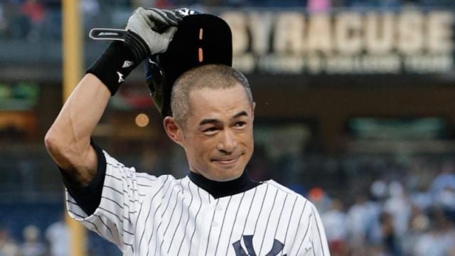 Ichiro Suzuki reaches 4,000-hit milestone as Alfonso Soriano slugs Yankees  to win over Blue Jays – New York Daily News