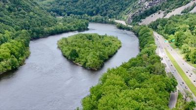 Water Rescue in Upper Mount Bethel Township