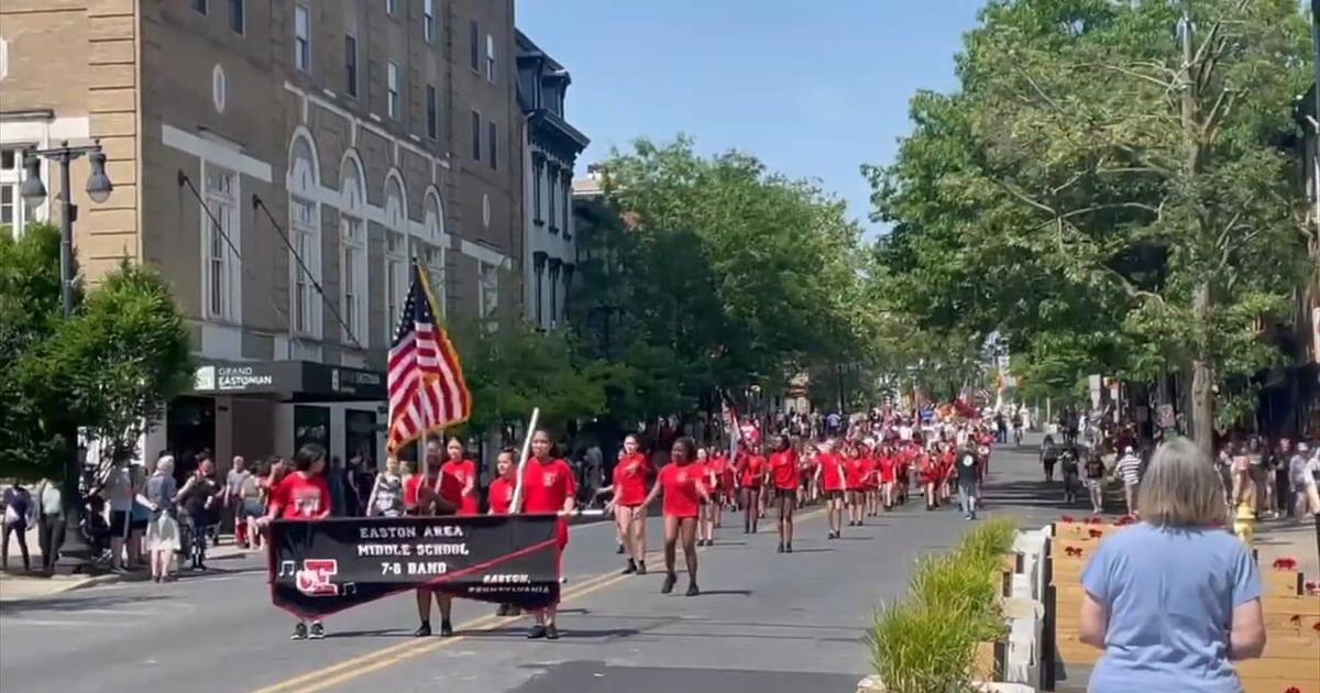 Downtown veterans day parade Downtown veterans day parade