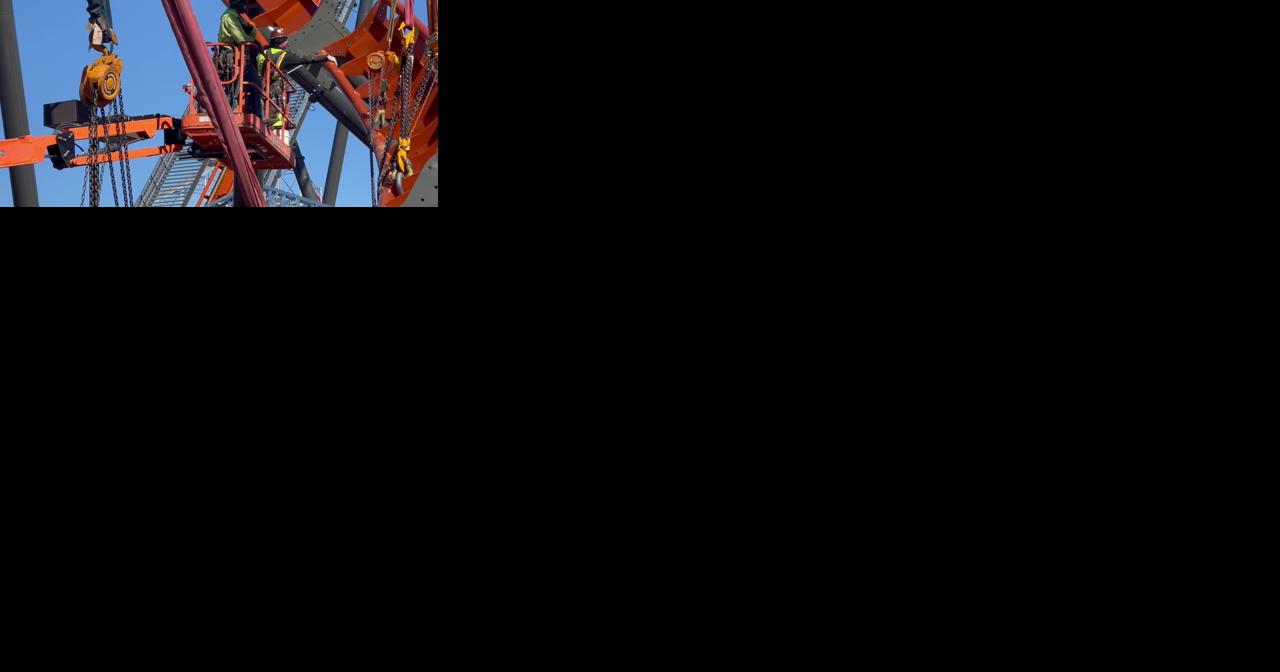Crews finish connecting tilted loop on new Dorney Park roller coaster - Vimarsana News