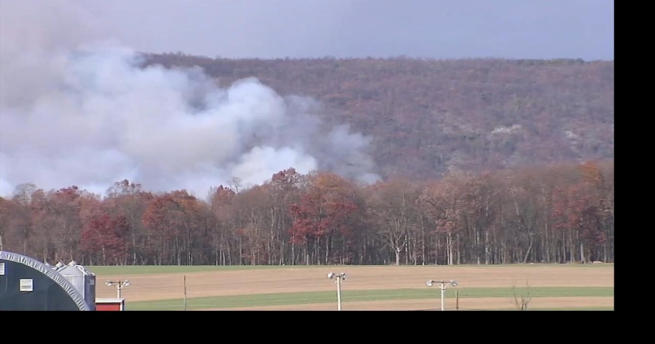 Brush fire on Blue Mountain 25% contained after 577 acres burned ...
